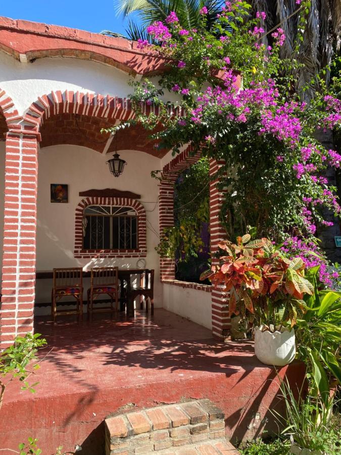 Delias Trailer Park Hotel Rincon de Guayabitos Ngoại thất bức ảnh